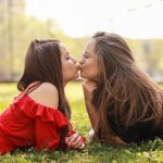 DUO DE FEMMES
